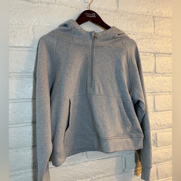 Laslulu Light Grey Hoodie - Picture 4 of 8